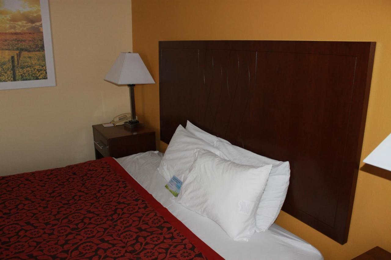 Days Inn By Wyndham Walcott Davenport Εξωτερικό φωτογραφία